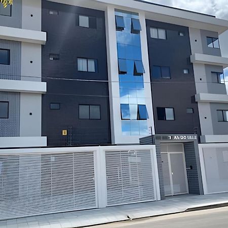 Para 10 Pessoas, 03 Quartos Ar Condicionado E Ventilador, Garagem, Atras Do Hospital Da Unimed Petrolina Exteriör bild